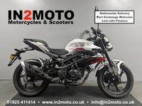Benelli BN125 in White