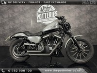 HARLEY-DAVIDSON XL 883 N IRON