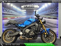 YAMAHA XSR 900