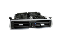 BMW 5er GT F07 09-13 Luftdusche Luftdüse Mitte BMW 5er GT F07 09-13 28.03.2011 9142590 64.22-9142590-07 gebraucht Vorschau 1