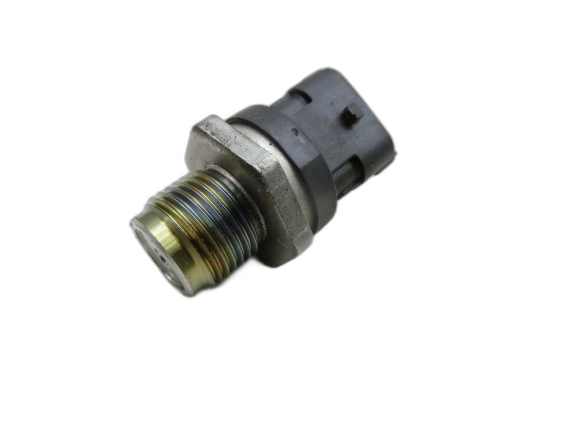 Lancia Delta III 844 08-11 JTD 1,6 88KW Railsensor Drucksensor Kraftstoffdruck  - Bild 1
