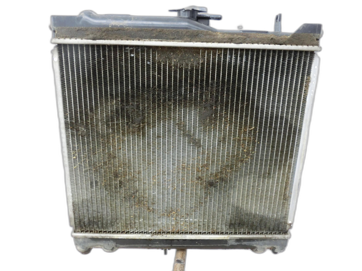 Suzuki Jimny SN 05-12 1,3 63KW Wasserkühler Kühler  - Bild 1