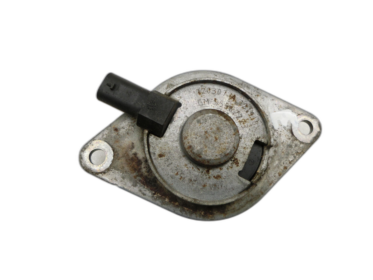 Opel Astra J 09-12 1,4 103KW A14NET Magnetventil Nockenwellenverstellung Verstellung für Nockenwelle Einlass  - Bild 1