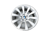 BMW E63 6er 650i 07-10 1x Felge Alufelge 5X120 9X19Zoll ET14 BMW E63 6er 650i 07-10 08.02.2008 6770942 3611-6770942... Vorschau 1