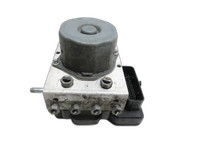 Mercedes W176 A180 15-18 ABS Steuergerät Aggregat Hydraulikblock Mercedes W176 A180 15-18 19.10.2016 A0004311500... Vorschau 1