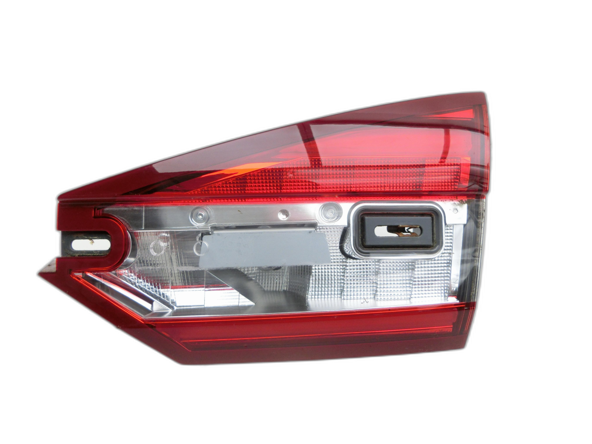 Ford Mondeo 5 V 14-19 Lim Fusion Rückleuchte Heckleuchte für Klappe Innen Rechts  - Bild 1