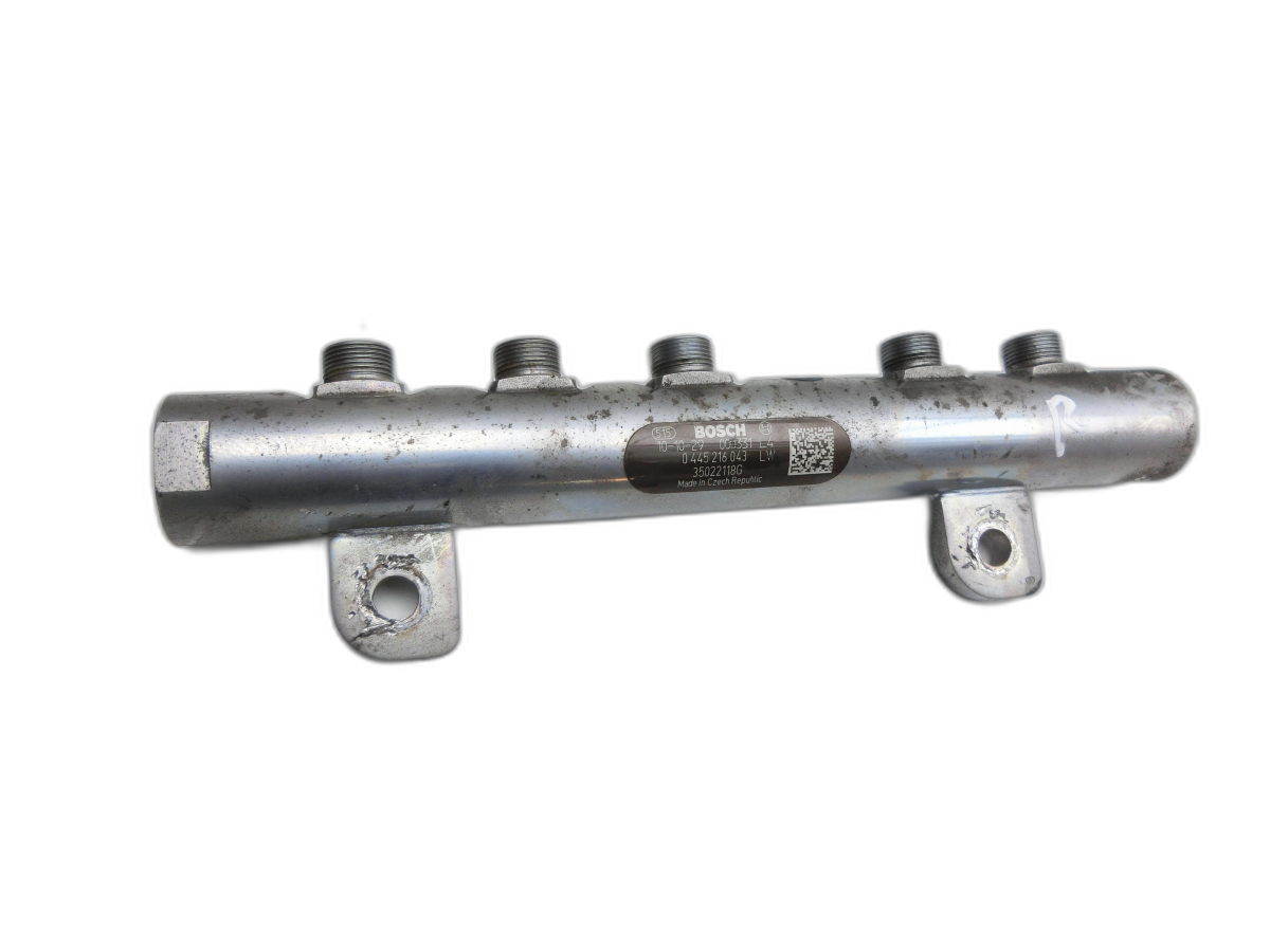 Jeep Grand Cherokee WK2 10-13 3,0d 177KW Verteilerrohr für Hochdruck Verteiler Rechts  - Bild 1