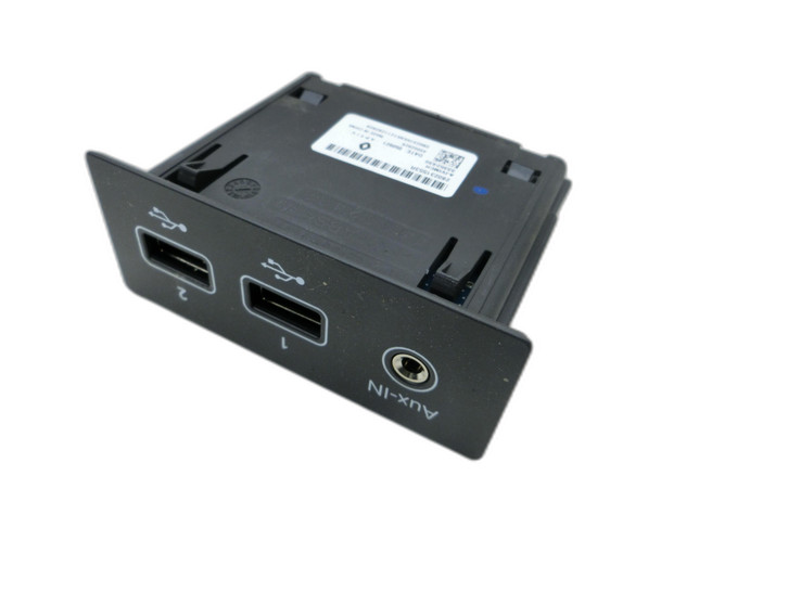 Nissan Qashqai J10 07-10 USB AUX Buchse Anschluss  - Bild 1