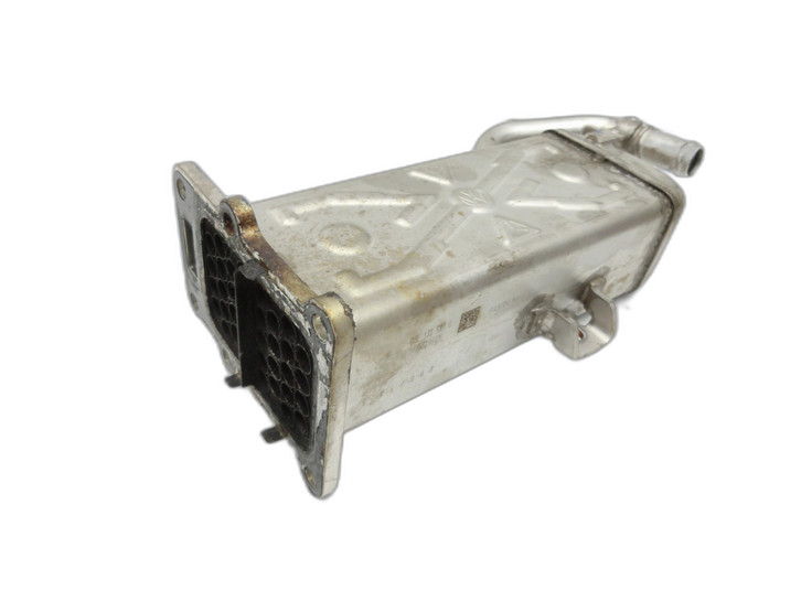 VW Golf 6 VI Variant 08-13 TDi 1,6 77KW Abgaskühlung für AGR  - Bild 1