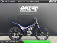 ELECTRIC MOTION EPURE RACE