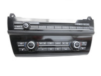 BMW F11 525d 10-14 Radiobedienteil Klimabedienteil Bedieneinheit BMW F11 525d 10-14 04.04.2013 9263746 9263746-01... Vorschau 1