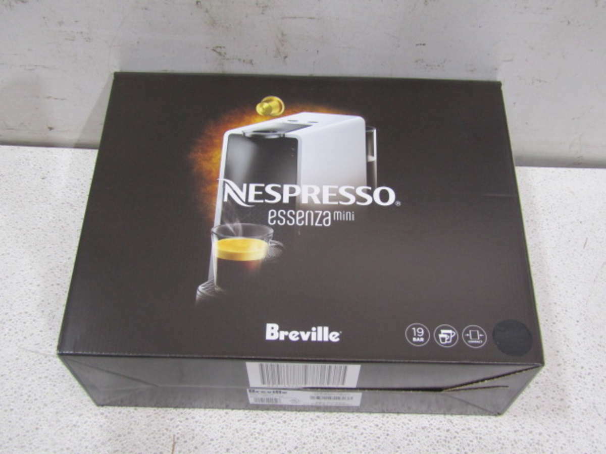 Nespresso Essenza Mini Espresso Machine by Breville, Piano Black