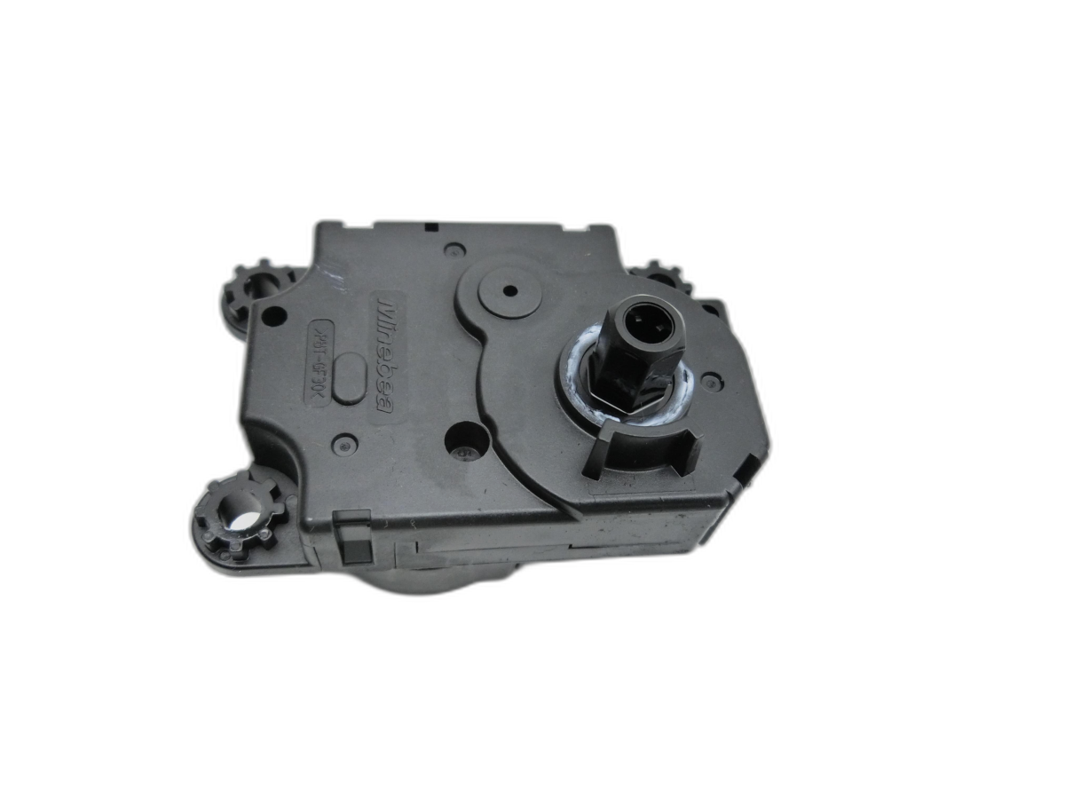 Opel Crossland X D75 20-24 Luftklappenstellmotor Stellmotor Pos.1  - Bild 1