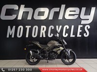 Honda CB125 naked commuter learner motorbike BENELLI BN125