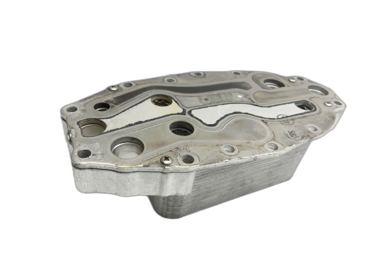 Jaguar XF X250 11-15 3,0D 202KW Ölkühler  - Bild 1