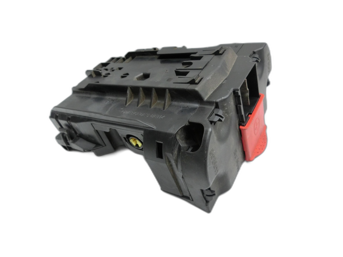 Mercedes W204 C320 07-14 Relais Batterie Blow Off Vorsicherungsdose f. Fremdstart  - Bild 1