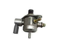 VW Passat 3G 14-19 TFSI 1,8 131KW Einspritzpumpe Hochdruckpumpe Benzinpumpe VW Passat 3G 14-19 11.04.2016... Vorschau 1
