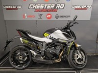 QJMotor SRK 921 2026