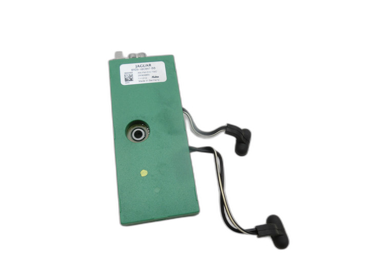 Jaguar XF X250 09-15 Antennenverstärker Weiche Antenne - Bild 1