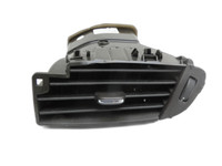 Opel Astra K 15-21 Luftdusche Luftdüse Rechts Aussen Opel Astra K 15-21 19.02.2016 13406751 gebraucht Vorschau 1