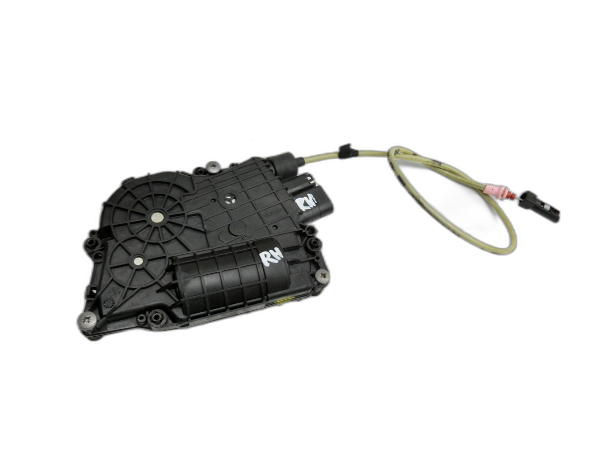 BMW F06 640d 12-18 Gran Coupe Softclose Stellmotor für Türschloss Rechts Hinten  - Bild 1