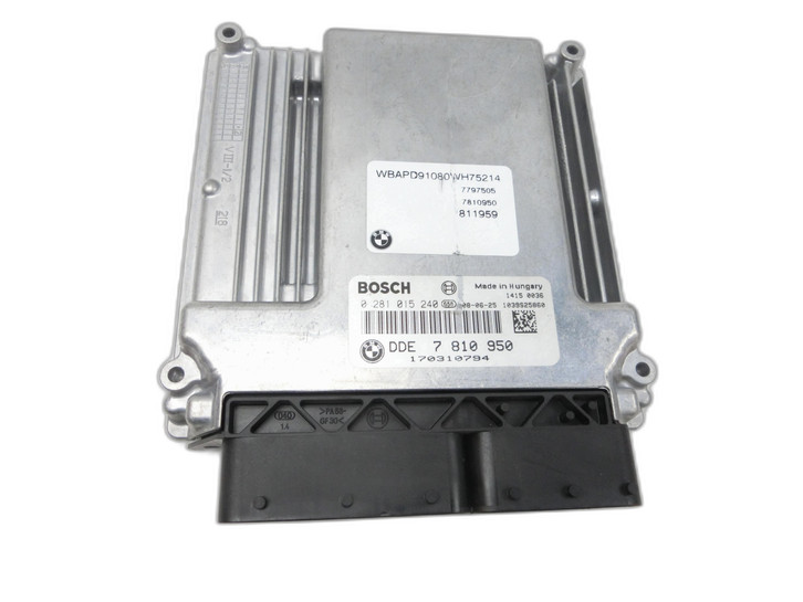 BMW X3 E83 LCI 06-10 3,0d 160KW Steuergerät ECU Motor Motorsteuergerät BMW X3 E83 LCI 06-10 09.07.2008 7797505... Bild 1