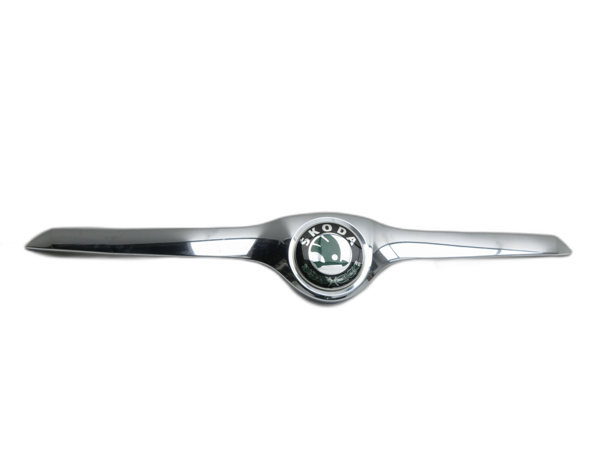 Skoda Superb II 3T 08-13 Emblem Kühlergrill LF8L       - Bild 1