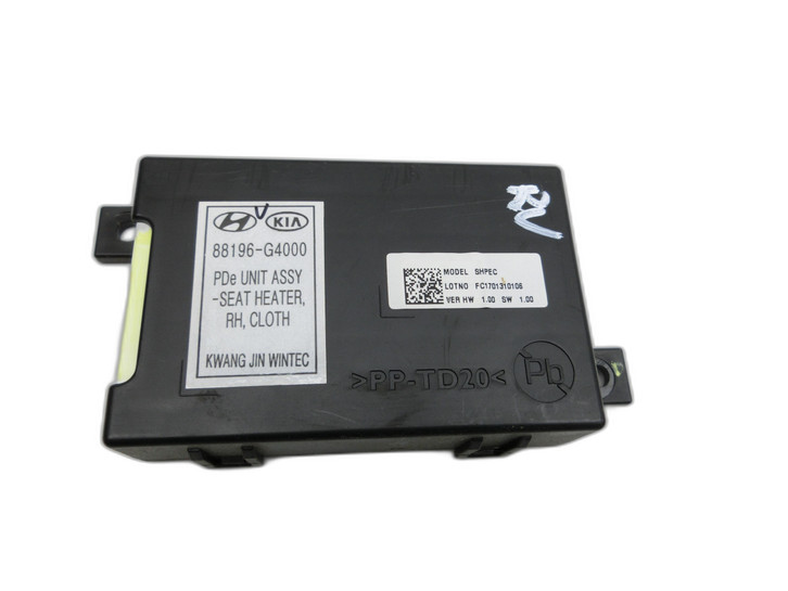 Hyundai I30 PD 20-25 SG ECU Steuergerät für Sitzheizung Hyundai I30 PD 20-25 03.11.2017 88196G4000 88196-G4000 gebraucht Bild 1