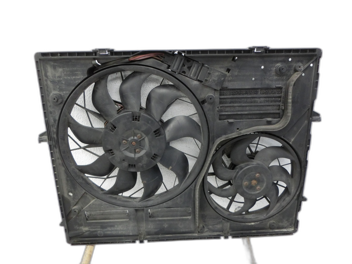VW Touareg 7L 02-06 TDI 5,0 230KW Elektrolüfter Lüfter Ventilator f. Kühler  - Bild 1