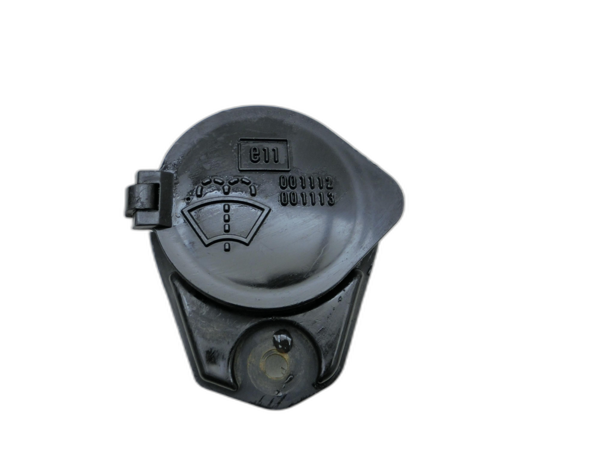 Lexus IS II 220d 05-13 Kappe für Wischwasserbehälter  - Bild 1