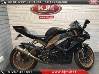 KAWASAKI ZX 10 R FAF, 2011/11, 7000 MILES AND IN BLACK