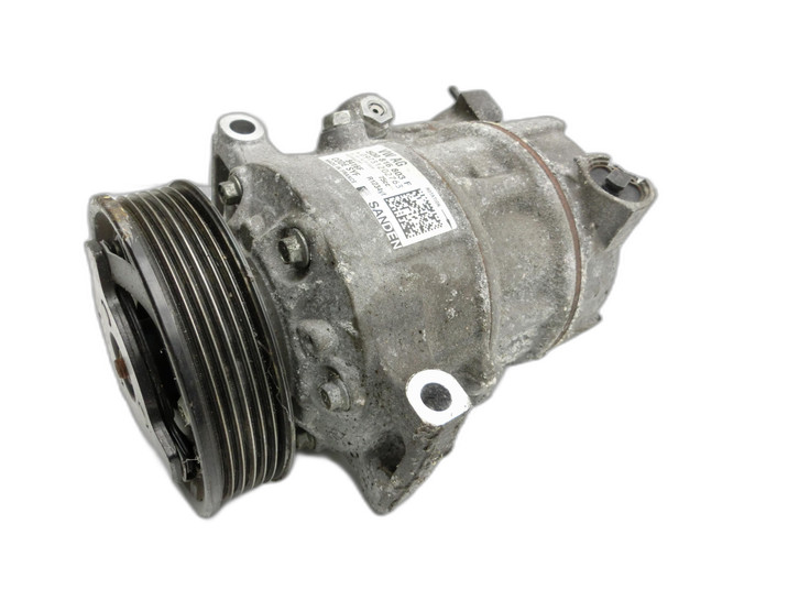 VW Polo V 6R 14-17 TSI 1,2 66KW Klimakompressor Klima Kompressor  - Bild 1