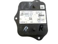VW Passat B8 3G 14-19 Xenon Vorschaltgerät Rechts VW Passat B8 3G 14-19 02.10.2015 3G0941329 gebraucht Vorschau 1