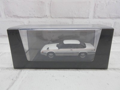 1:43 Mazda Cosmo Turbo Limited 1982 White Dealer Authentic Model Car
