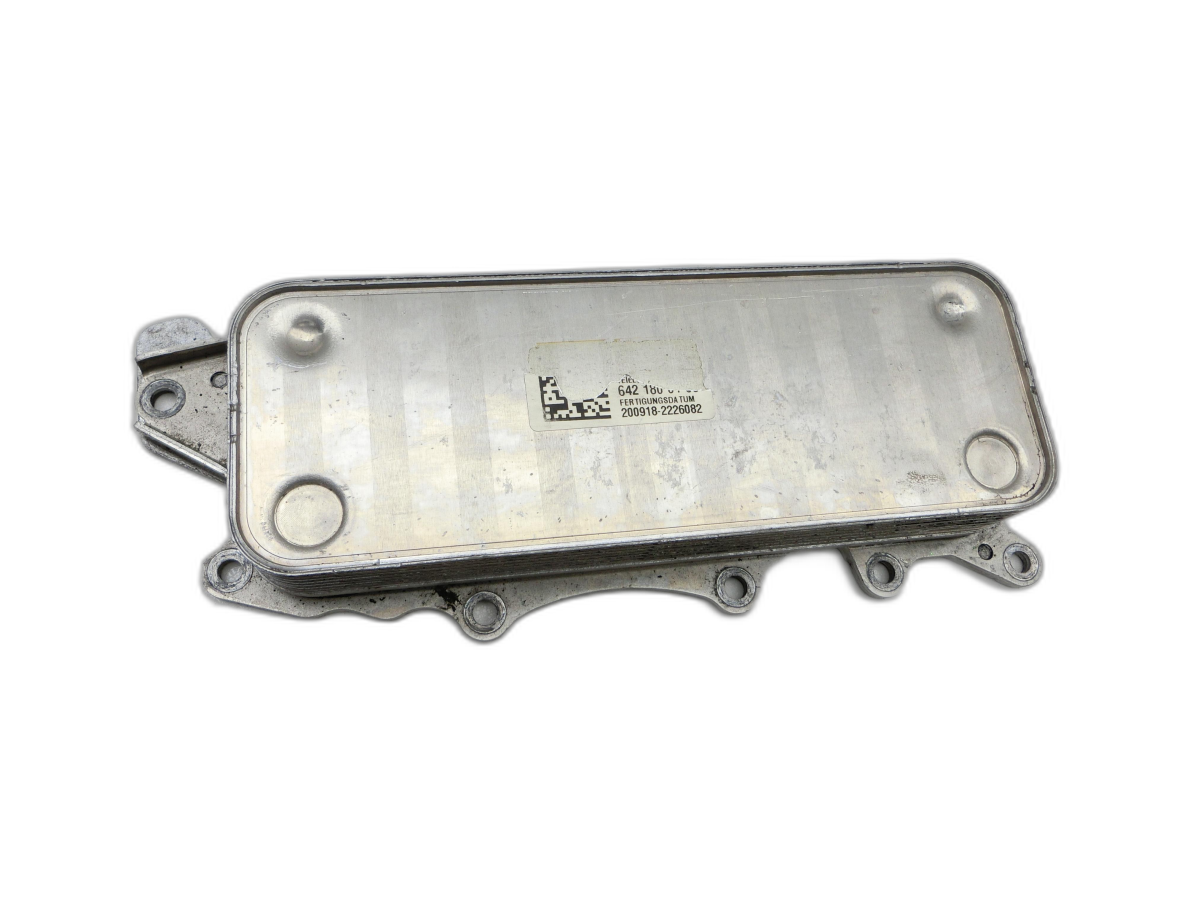 Mercedes S204 W204 C320 07-14 CDI 3,0 165KW Ölkühler  - Bild 1