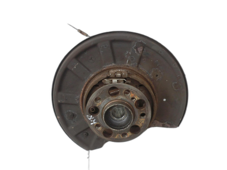 Mercedes E220 S212 09-13 Kombi CDI 2,2 125KW Achsschenkel Radnabe mit ABS Rechts Hinten  - Bild 1