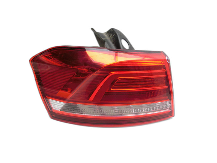 VW Passat B8 3G 14-19 Kombi Rückleuchte Rücklicht Heckleuchte Links orig  - Bild 1