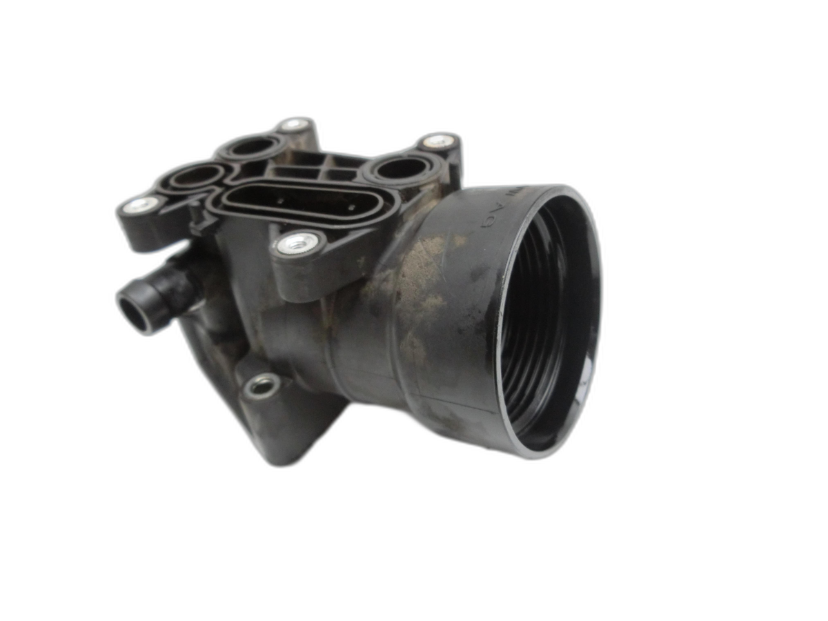 VW Passat 3C B7 10-15 TDI 2,0 103KW CFFB Ölfiltergehäuse Gehäuse Halter für Ölfilter  - Bild 1
