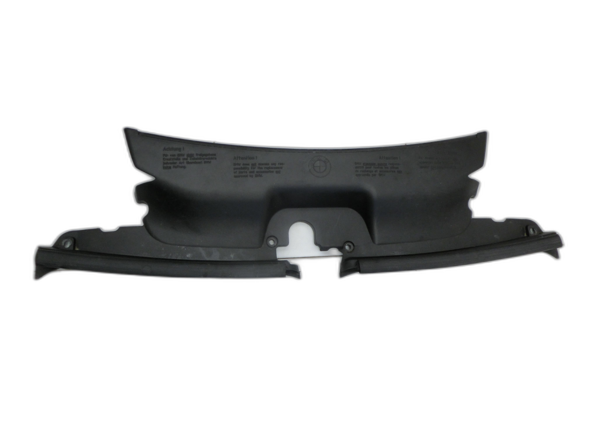 BMW X3 E83 18d LCI 08-11 Wasserabweiser Luftführung Vorne  - Bild 1