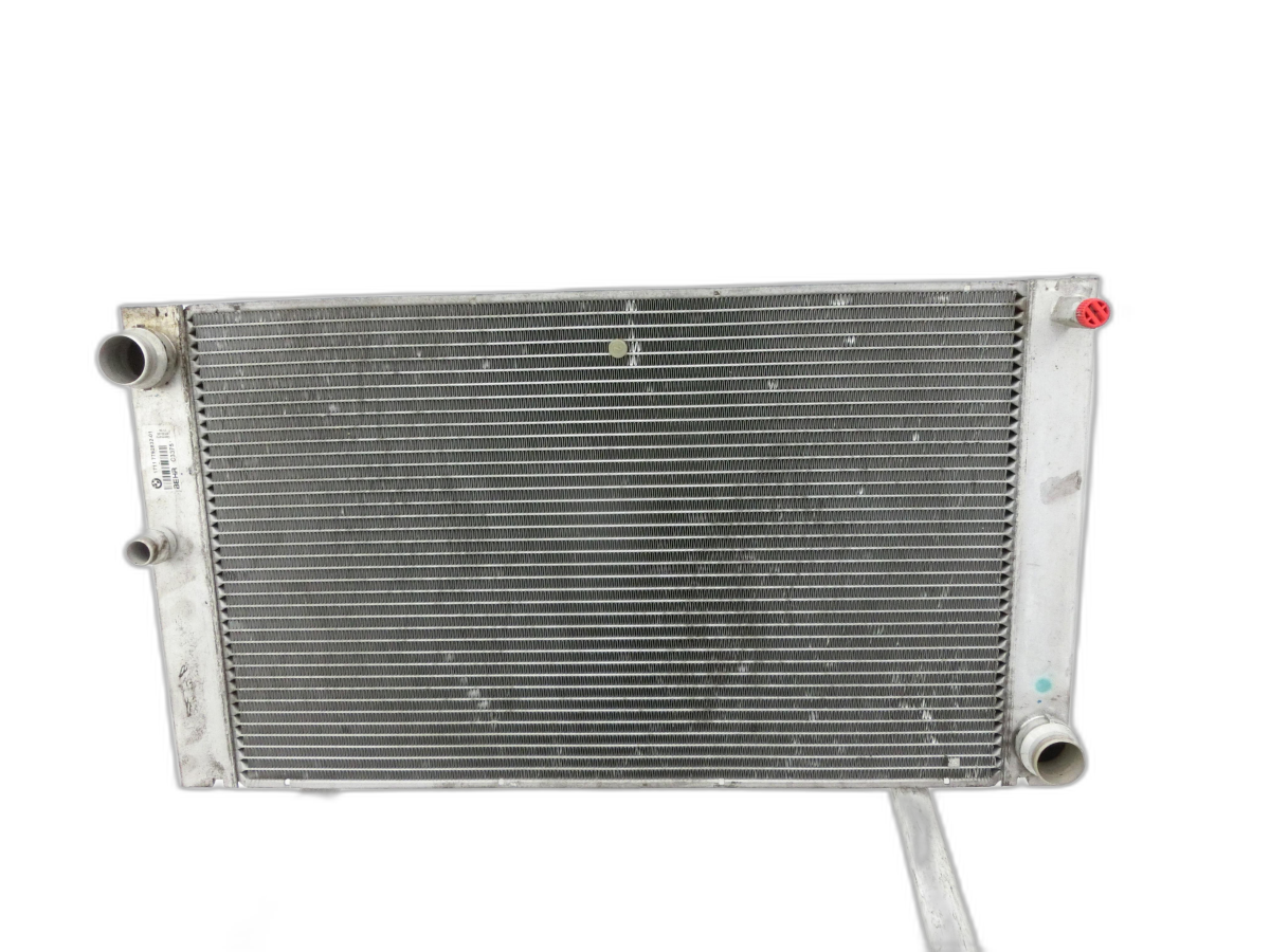 BMW E61 530d 04-07 3,0d 160KW Wasserkühler Kühler  - Bild 1