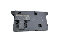 Mercedes CL203 C200K 04-08 Steuergerät ECU Türsteuergerät SG Rechts Vorne Mercedes CL203 C200K 04-08 04.05.2005... Vorschau 1