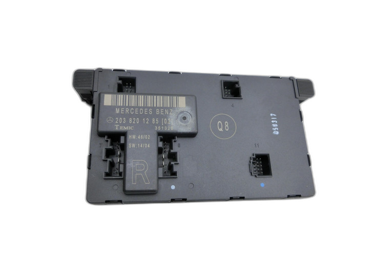 Mercedes CL203 C200K 04-08 Steuergerät ECU Türsteuergerät SG Rechts Vorne  - Bild 1