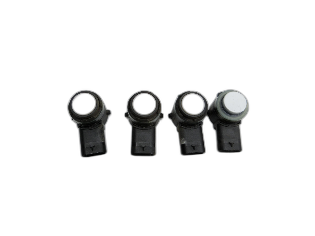 VW Passat 3G B8 14-19 Abstands Sensor Parksensor PDC Einparkhilfe Hinten Set Satz - Bild 1