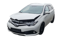 Toyota Auris E18 15-18