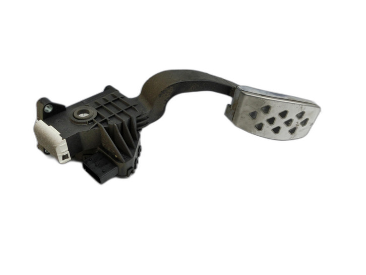 Opel Corsa D S07 11-14 1,4 55KW Gaswertgeber Gaspedal Opel Corsa D S07 11-14 28.07.2011 13305804 gebraucht Bild 1