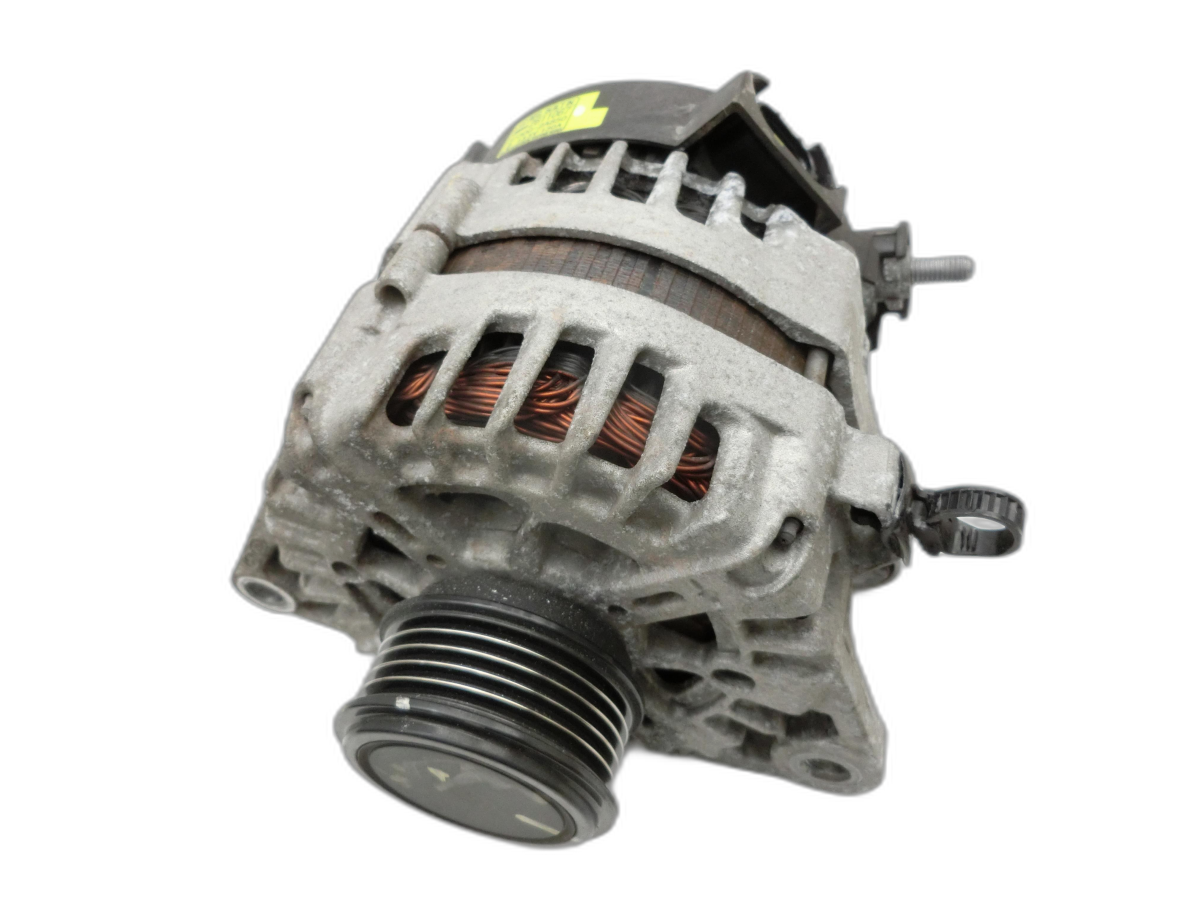 Hyundai I30 GD 11-15 CRDi 1,6 94KW Lichtmaschine Generator 130A 13,5V  - Bild 1