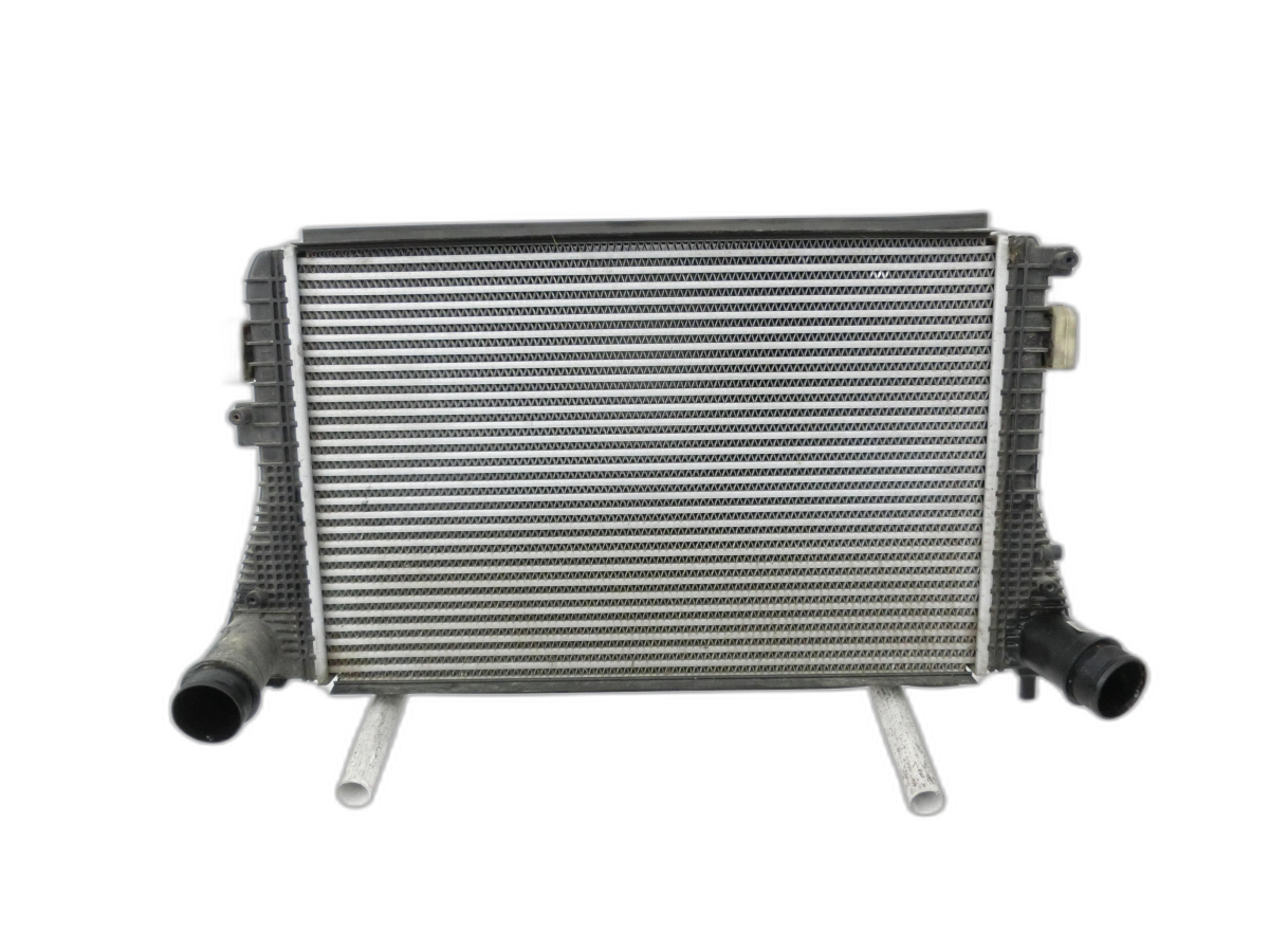 Skoda Superb 3T 13-15 TDI 1,6 77KW Ladeluftkühler Kühler  - Bild 1