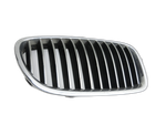 BMW F11 10-13 5er 525D Frontgrill Kühlergrill Rechts BMW F11 10-13 5er 525D 25.01.2011 7200728 51137200728 gebraucht Vorschau 1