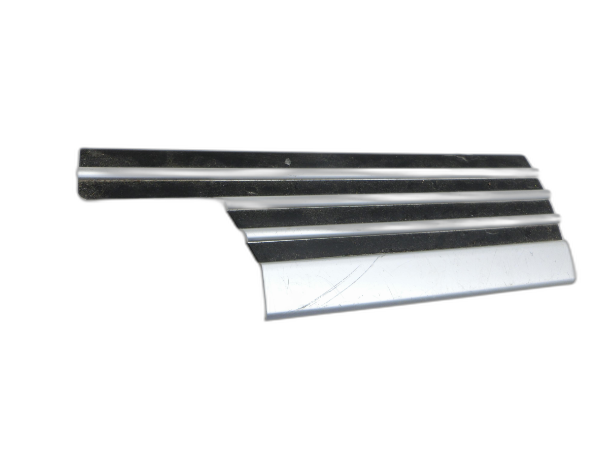 Land Range Rover III L322  Einstiegsleiste Links Hinten  - Bild 1