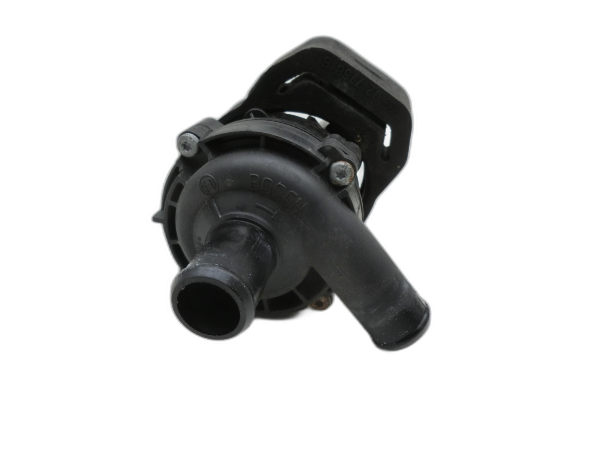 Mercedes W169 A150 04-08 1,5 70KW Umwelzpumpe Heizung Pumpe  - Bild 1